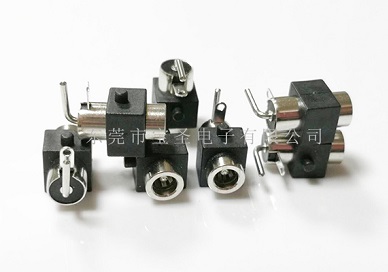 DC電源插座怎么樣使用？
